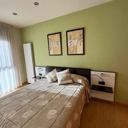 Apartamentos Turisticos Can Rocamora Aren Ngoại thất bức ảnh