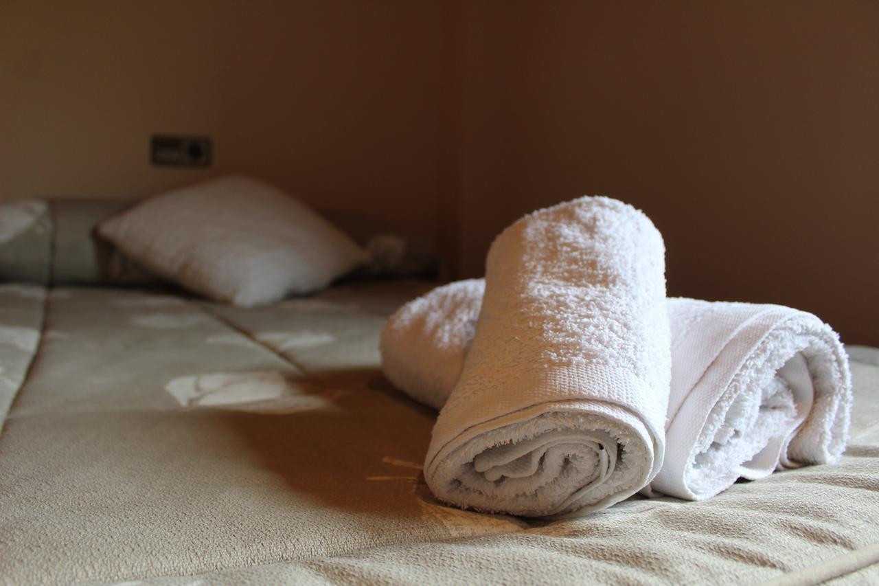 Apartamentos Turisticos Can Rocamora Aren Ngoại thất bức ảnh